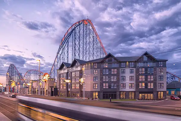 Boulevard Hotel